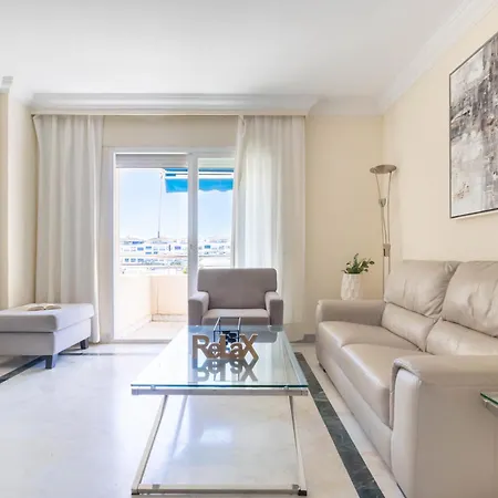Marina Banus L Apartment